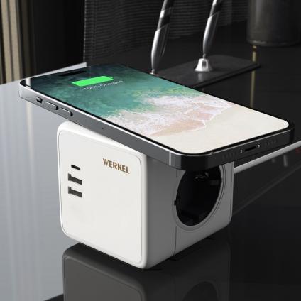 Розеточный блок 3-местный + 3 USB + беспроводная зарядка W6514101